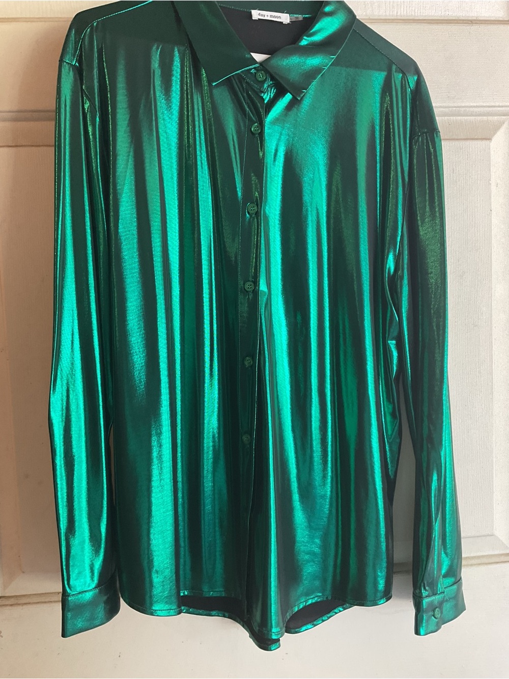 DAY&MOON Metallic Emerald Green Button-Up Shirt VIBRANT LIQUID LOOK L.